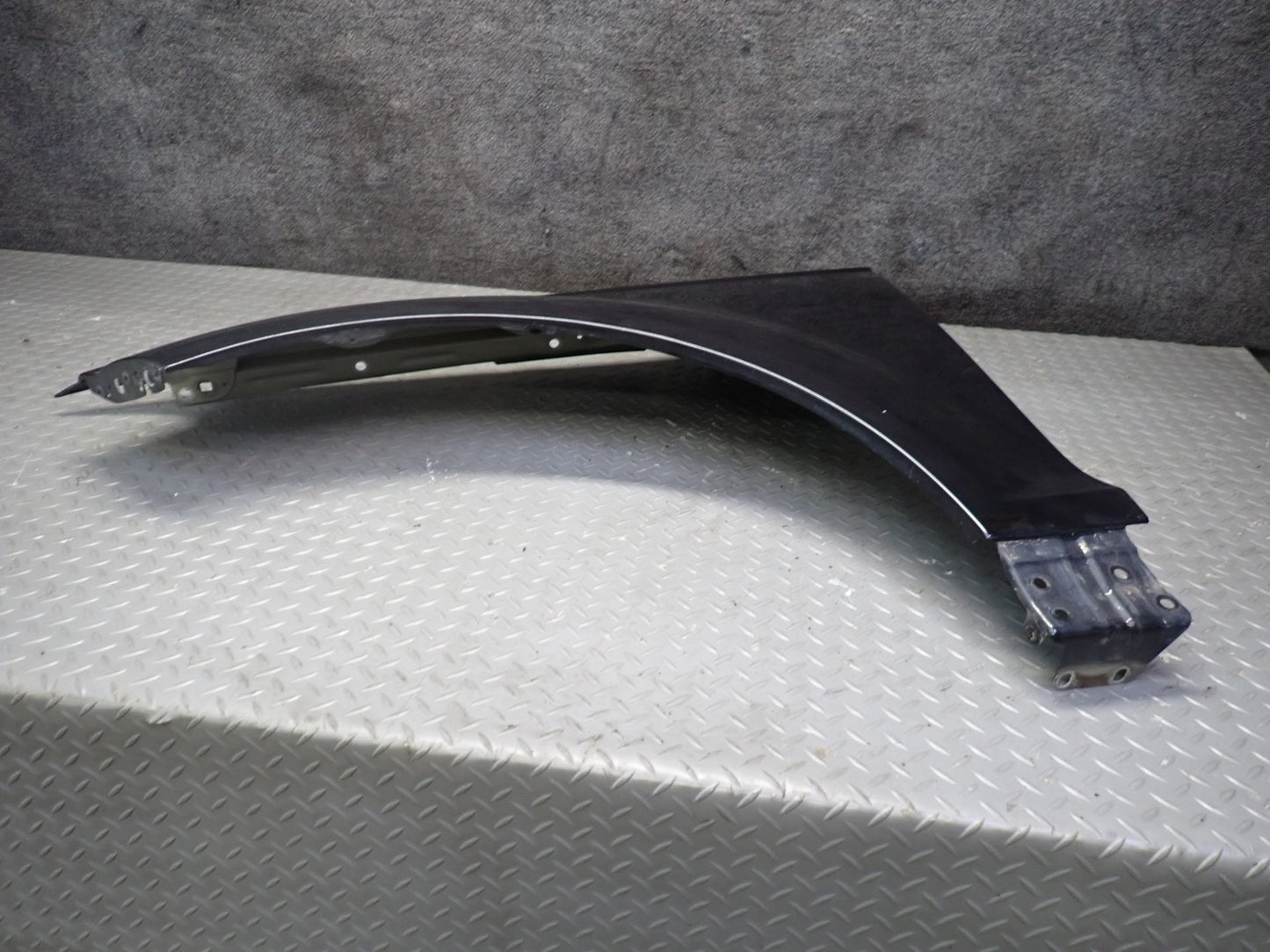 07-15 Audi Q7 4L Front Left Driver Side Fender Shell Panel Cover Black OEM