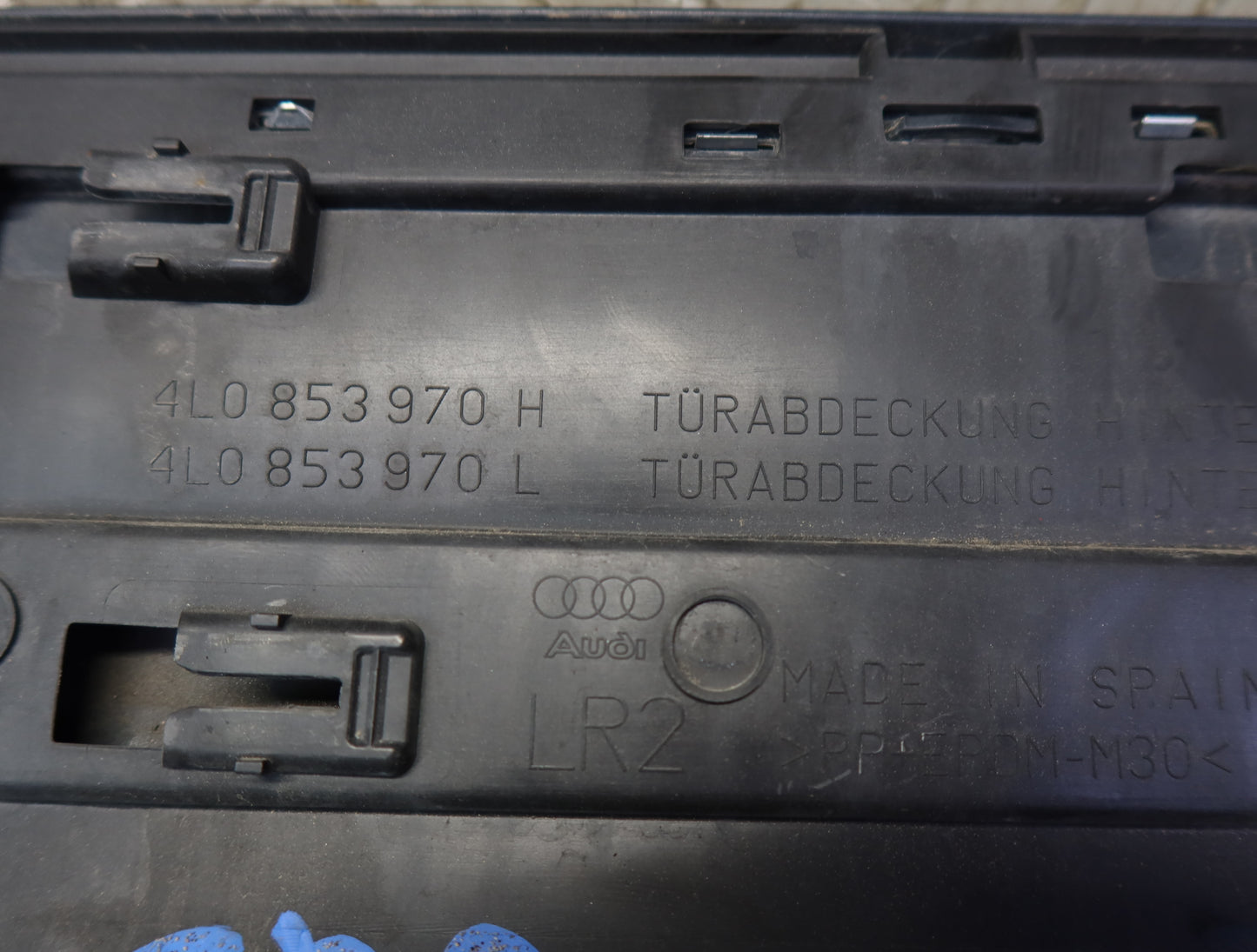 10-15 Audi 4L Q7 Set of 2 Rear Left & Right Door Lower Trim Molding Cover OEM