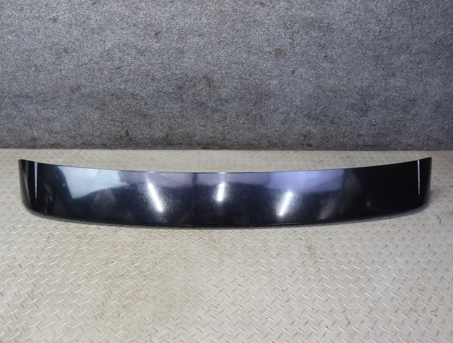 07-15 Audi Q7 4L Rear Tailgate Trunk Lid Spoiler w 3RD Brake Light Black OEM
