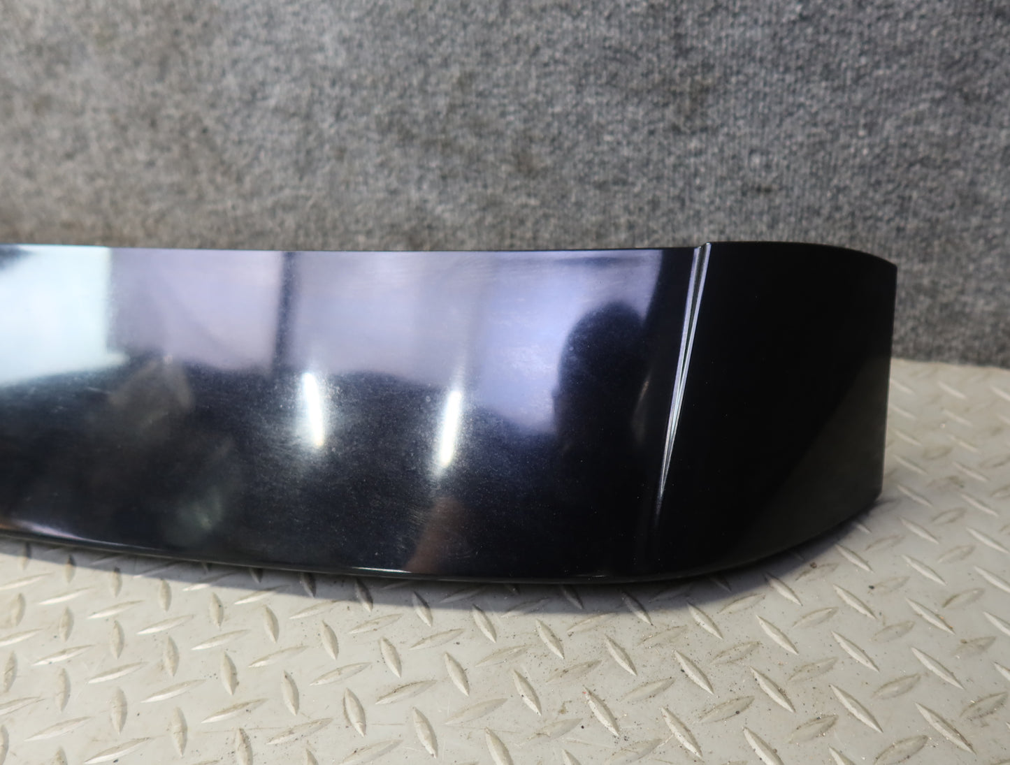 07-15 Audi Q7 4L Rear Tailgate Trunk Lid Spoiler w 3RD Brake Light Black OEM