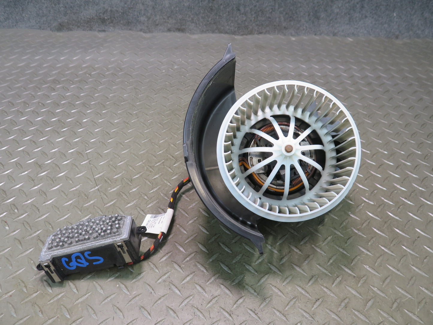 07-15 Audi 4L Q7 Front A/C Heater Blower Fan Motor & Resistor OEM