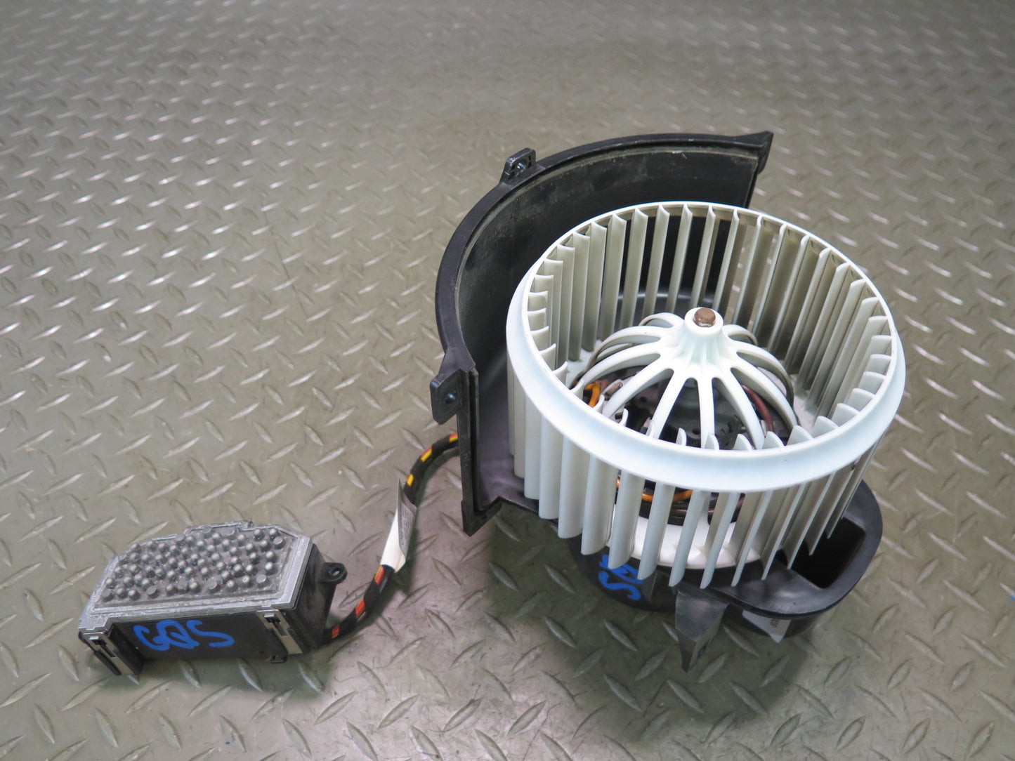 07-15 Audi 4L Q7 Front A/C Heater Blower Fan Motor & Resistor OEM