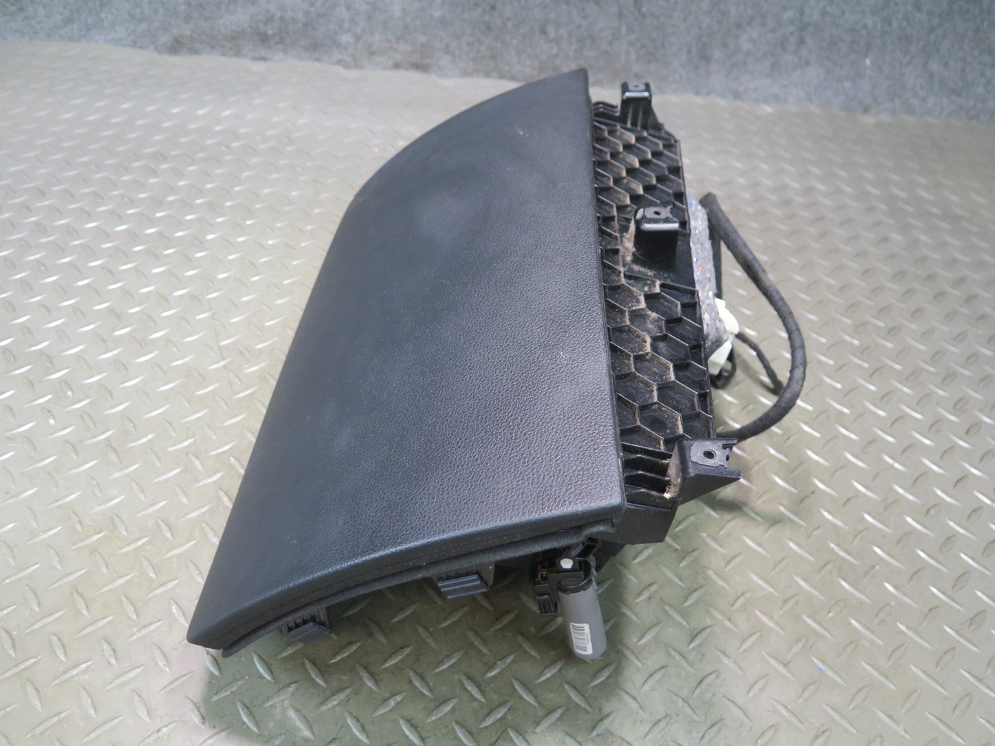 07-15 Audi Q7 4L Front Right Passenger Side Dash Glove Box Compartment OEM