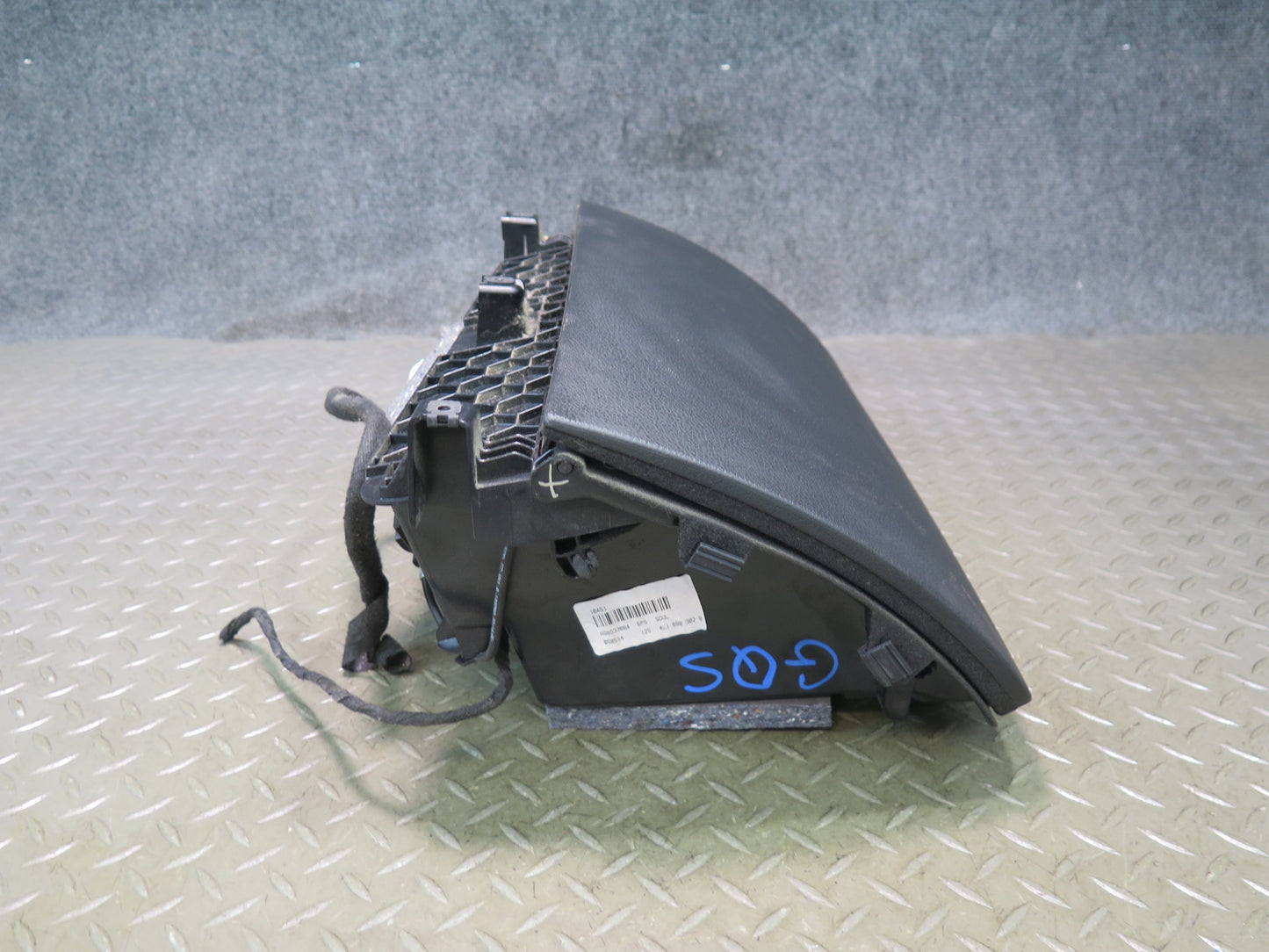 07-15 Audi Q7 4L Front Right Passenger Side Dash Glove Box Compartment OEM