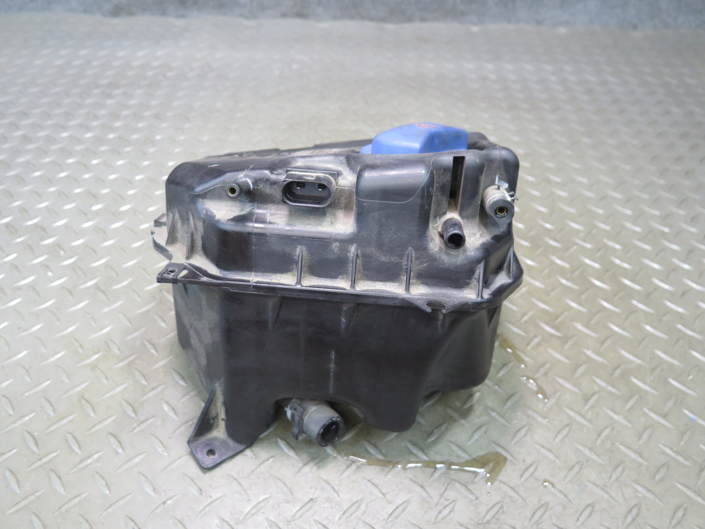 11-15 Audi 4L Q7 3.0L Engine Coolant Expansion Overflow Reservoir Tank OEM