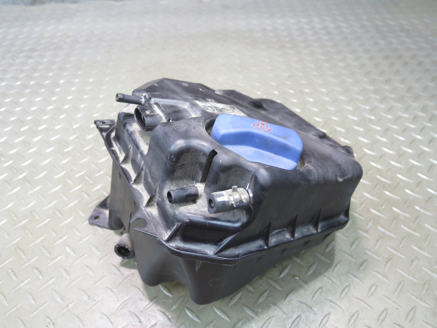 11-15 Audi 4L Q7 3.0L Engine Coolant Expansion Overflow Reservoir Tank OEM