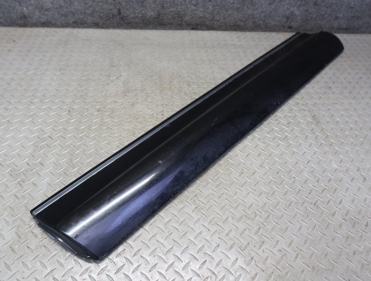 10-15 Audi 4L Q7 Set of 2 Front Left & Right Door Lower Trim Molding Black OEM