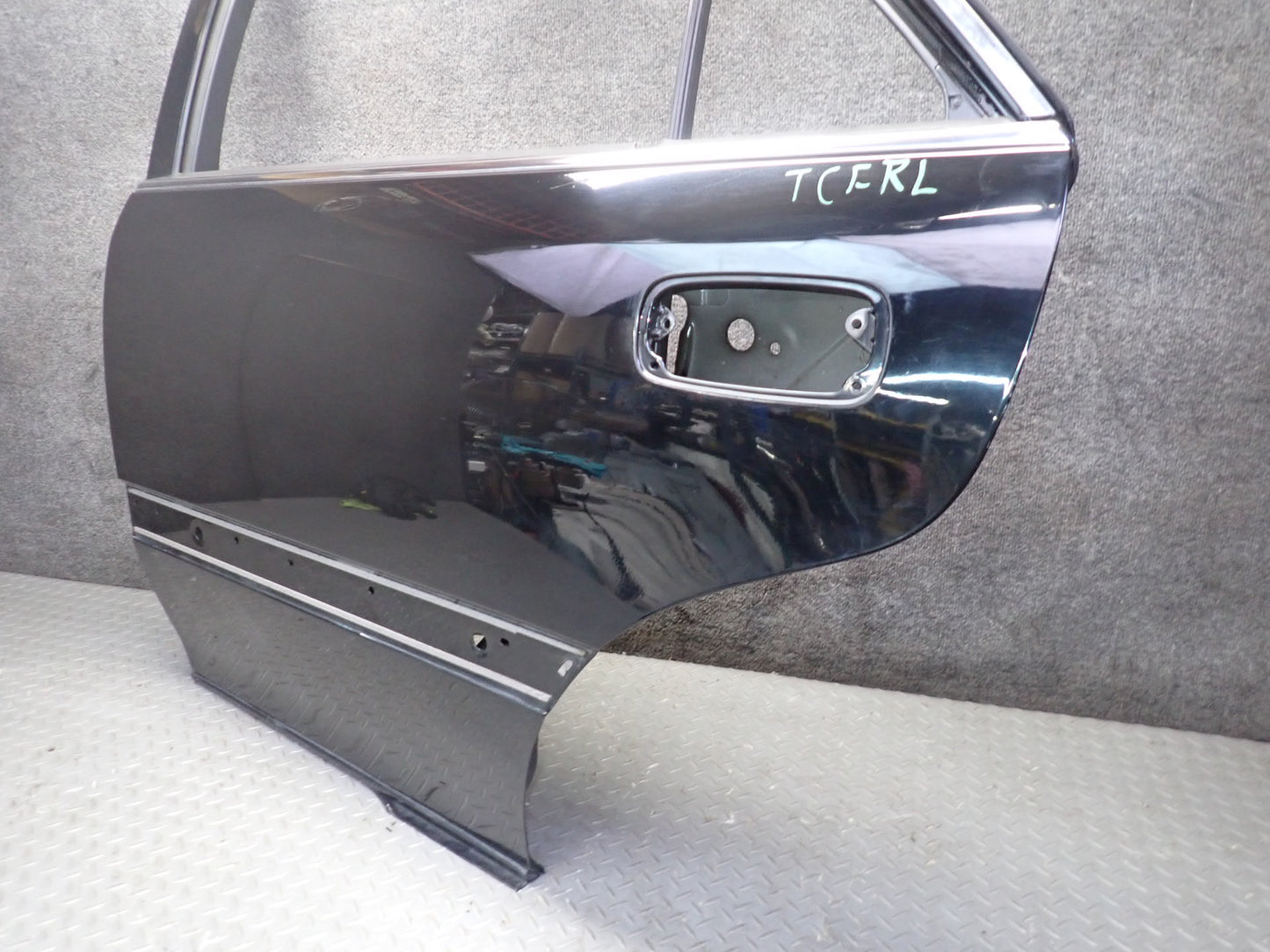 99-01 Toyota Crown JZS175 Sedan Rear Left Door Shell Panel Black OEM