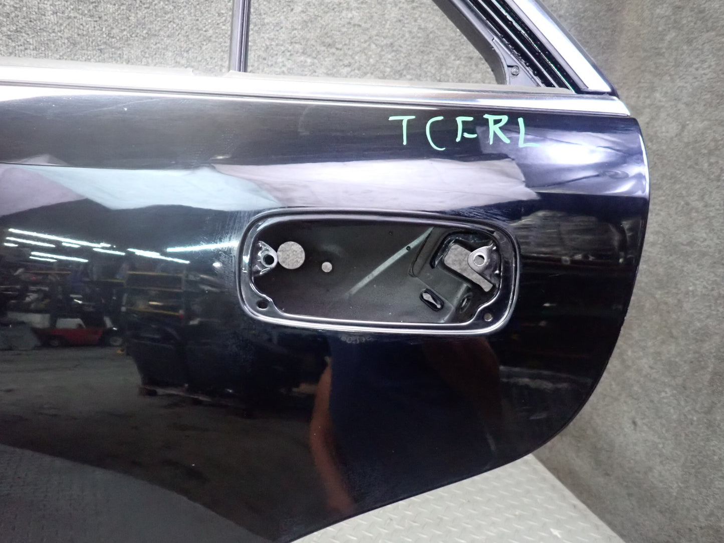 99-01 Toyota Crown JZS175 Sedan Rear Left Door Shell Panel Black OEM