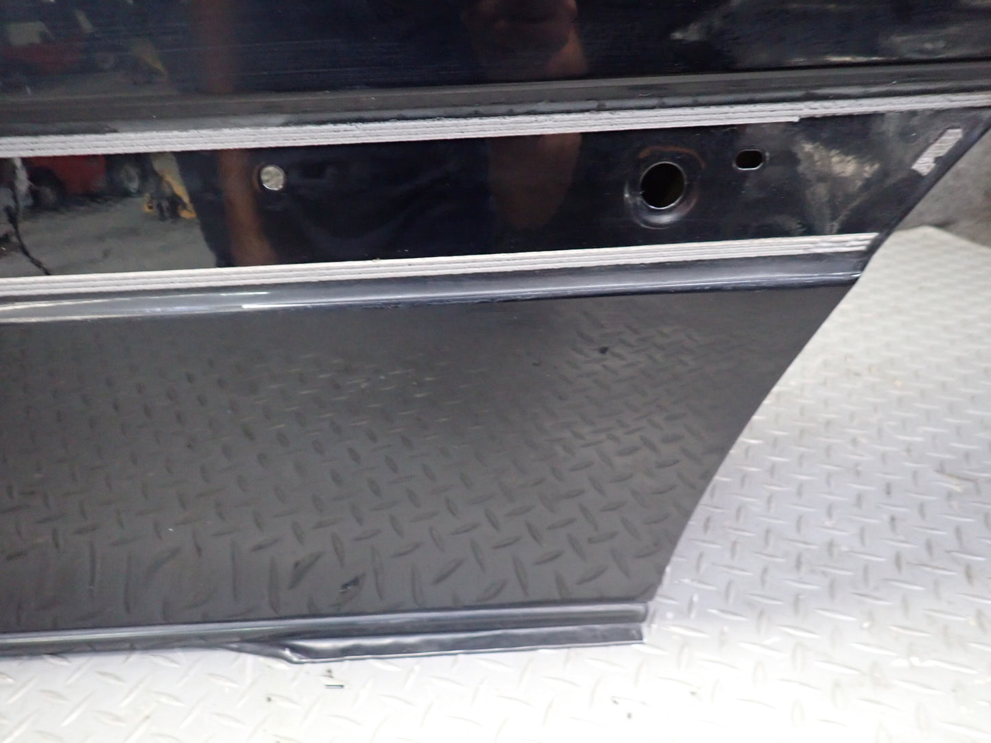 99-01 Toyota Crown JZS175 Sedan Rear Left Door Shell Panel Black OEM