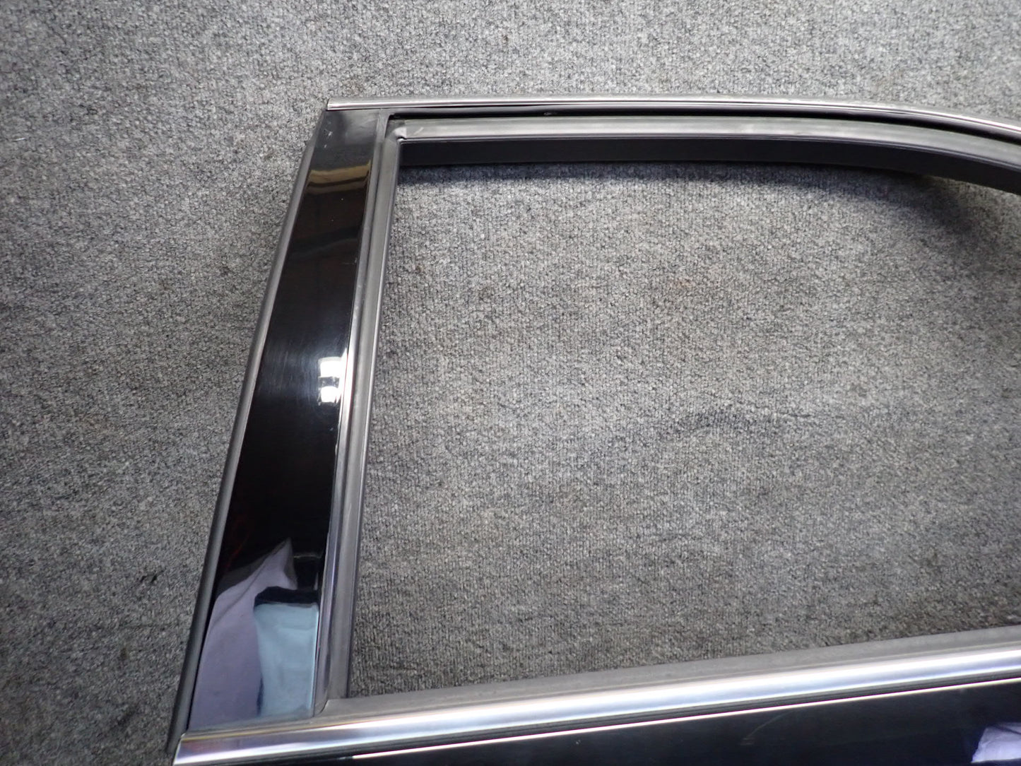 99-01 Toyota Crown JZS175 Sedan Rear Left Door Shell Panel Black OEM