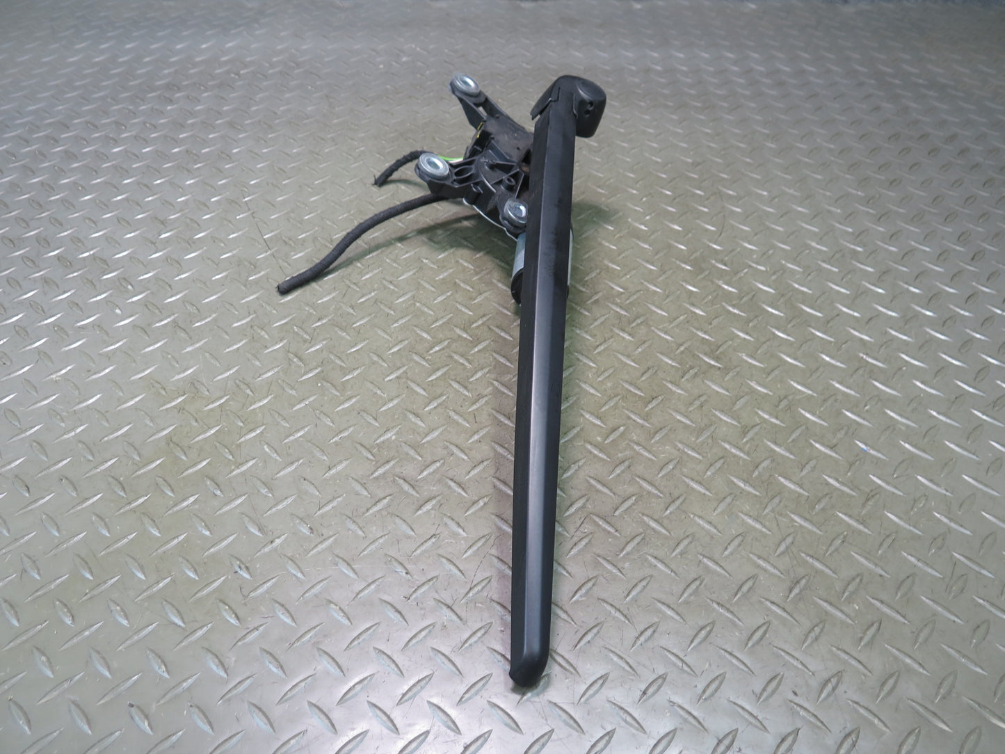 07-15 Audi 4L Q7 Rear Tailgate Liftgate Wiper Arm w Motor 8E9955711E OEM