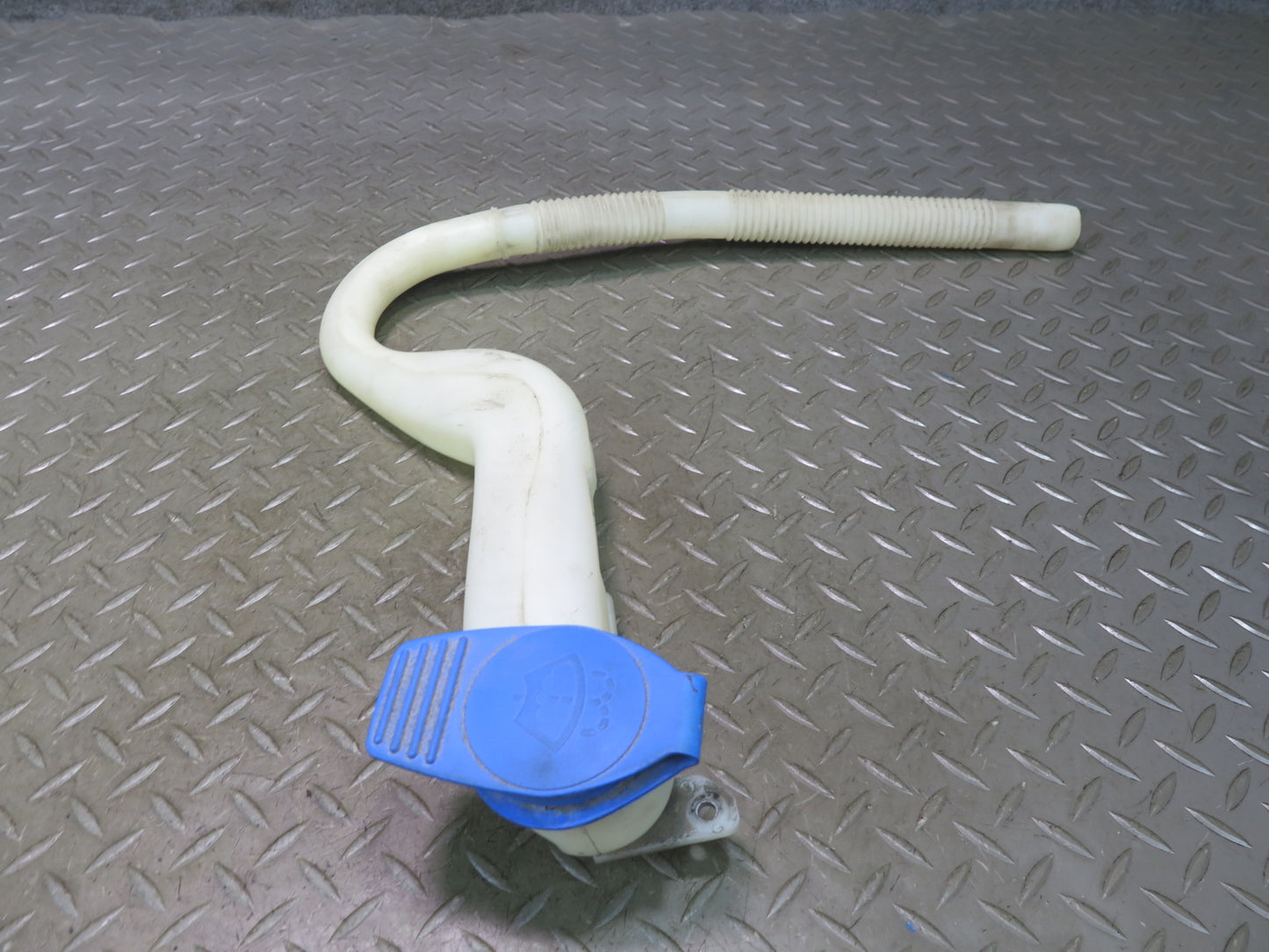 07-15 Audi 4L Q7 Windshield Washer Fluid Reservoir Tank Filler Neck Pumps OEM