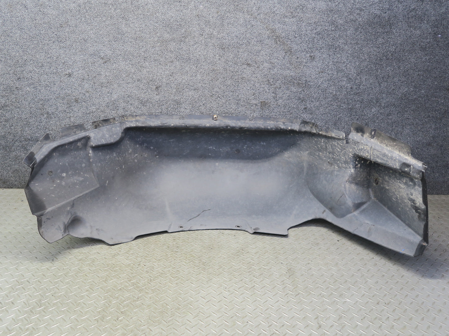 2003-2009 Hummer H2 Rear Left Wheel Fender Liner Splash Guard Shield 15111879