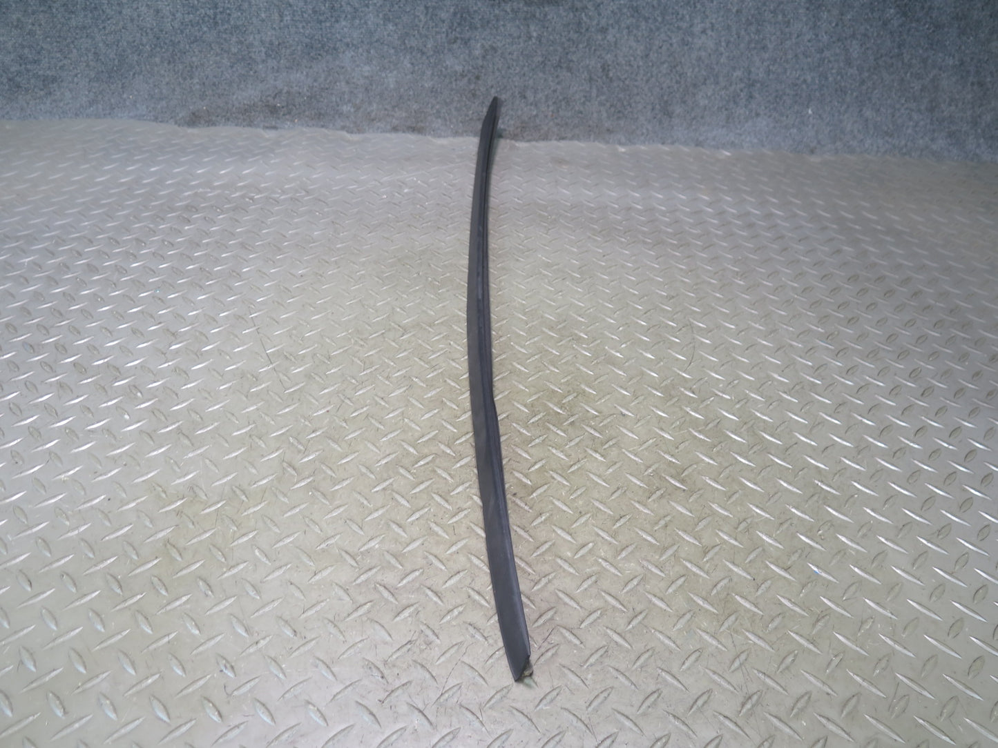 07-15 Audi 4L Q7 Set of 2 Front Windshield Exterior Trim Cover Molding OEM