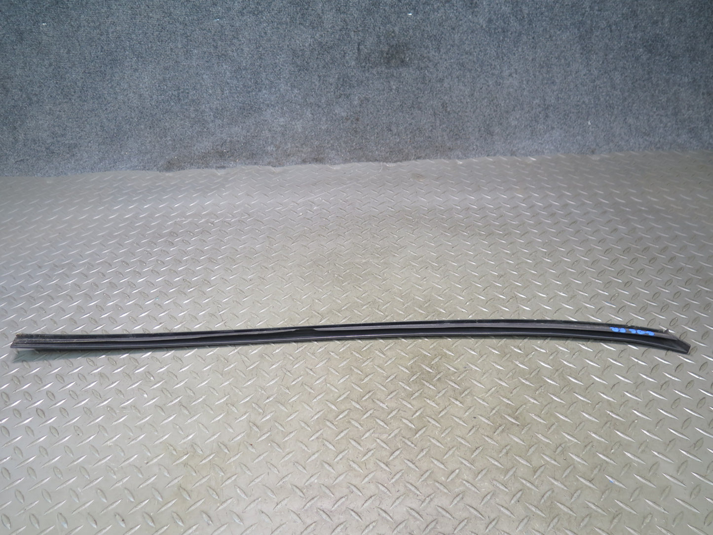 07-15 Audi 4L Q7 Set of 2 Front Windshield Exterior Trim Cover Molding OEM