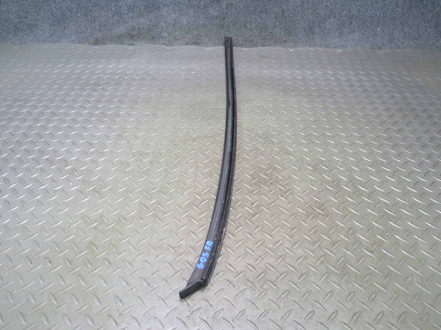 07-15 Audi 4L Q7 Set of 2 Front Windshield Exterior Trim Cover Molding OEM