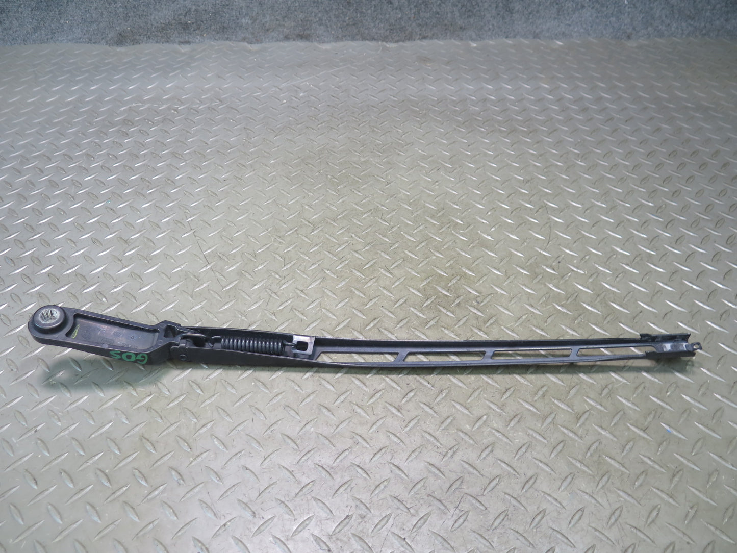 07-15 Audi 4L Q7 Set of 2 Front Left & Right Windshield Wiper Arm OEM