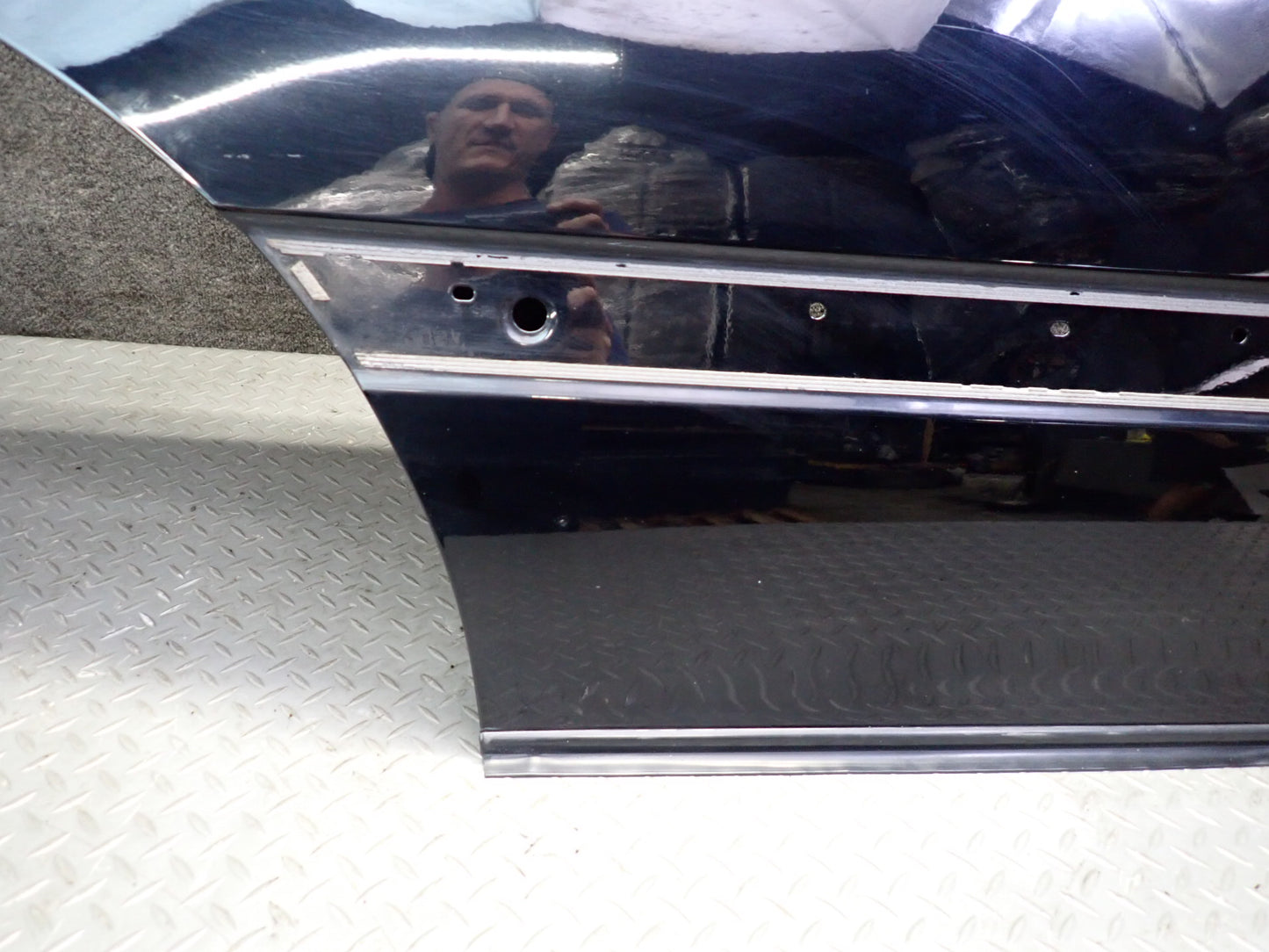 99-01 Toyota Crown JZS175 Sedan Rear Right Door Shell Panel Black OEM