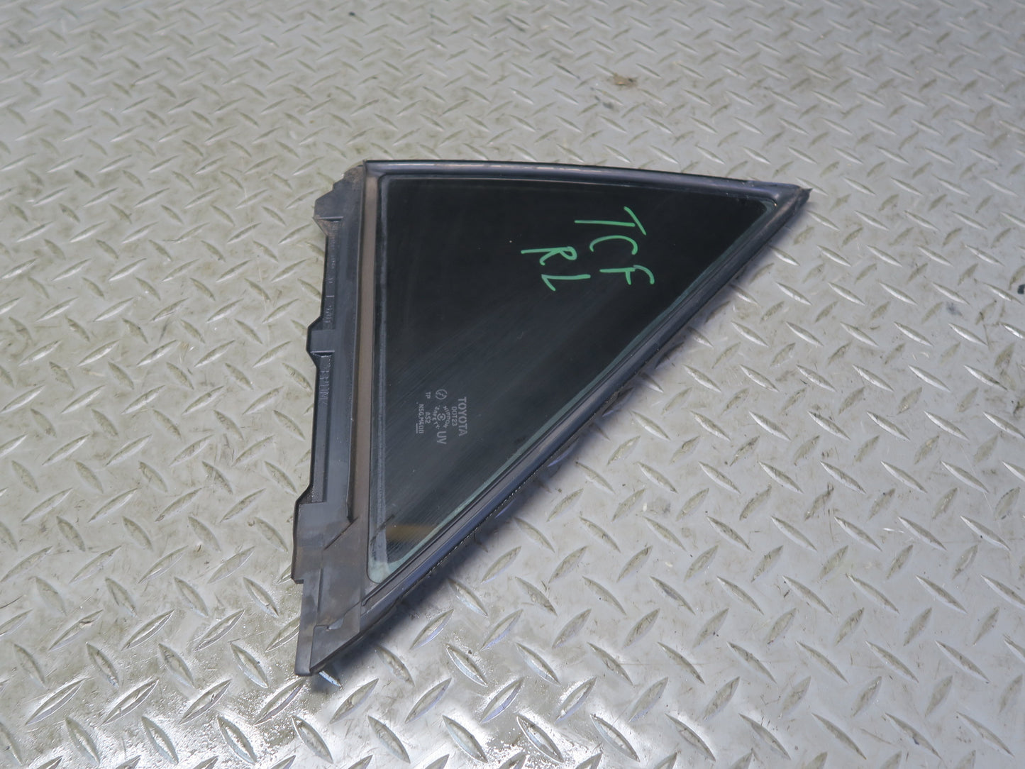 99-01 Toyota Crown JZS175 Sedan Rear Left Door Quarter Window Glass OEM