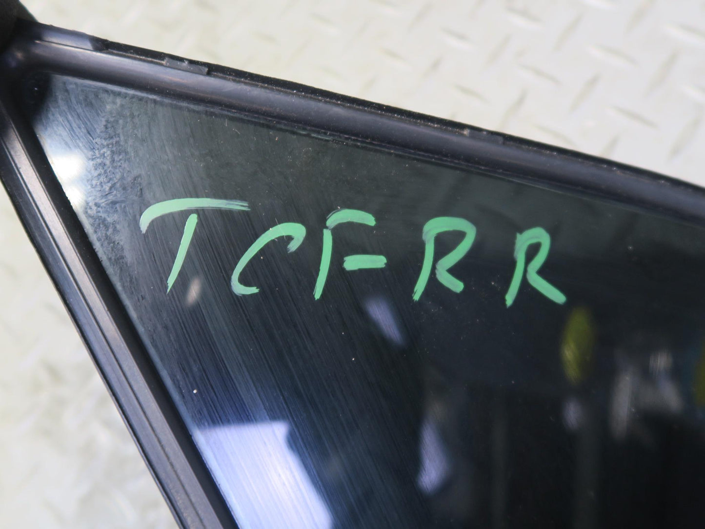 99-01 Toyota Crown JZS175 Sedan Rear Right Door Quarter Window Glass OEM