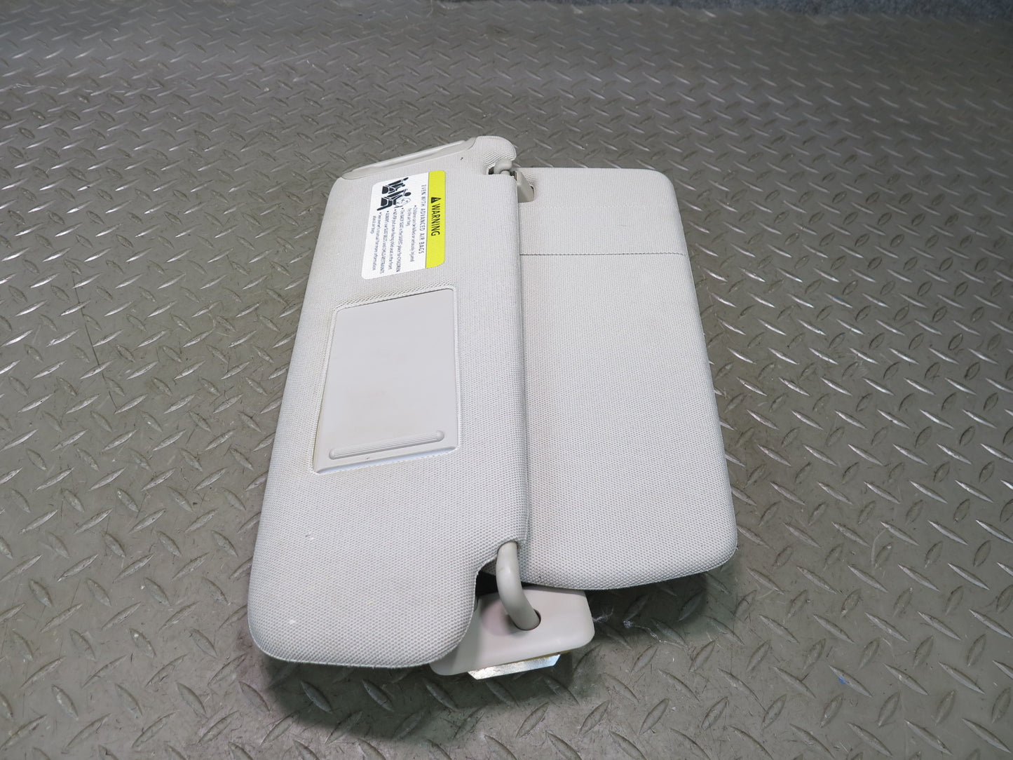 07-15 Audi 4L Q7 Set of 2 Front Left & Right Sun Visor OEM