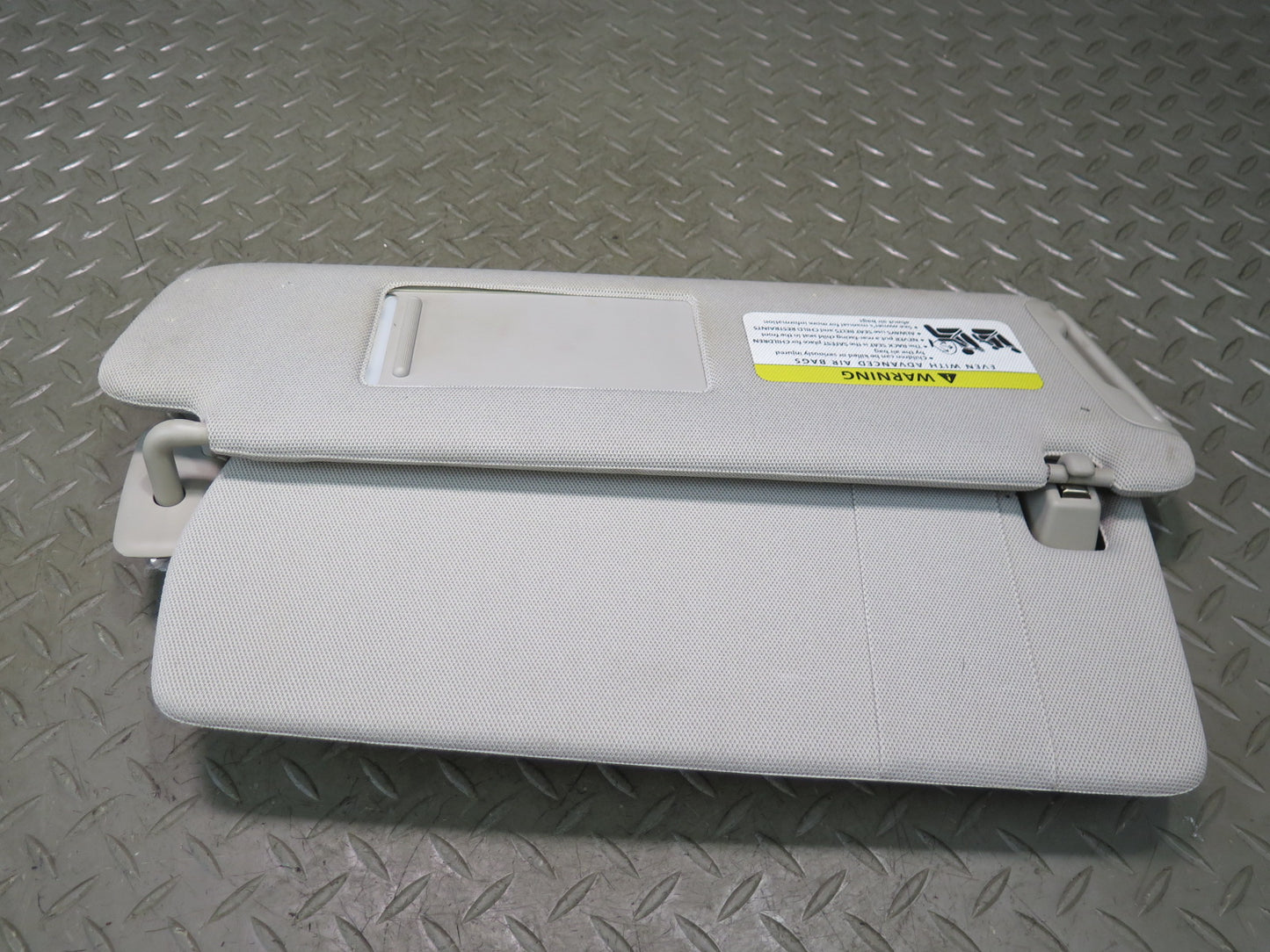 07-15 Audi 4L Q7 Set of 2 Front Left & Right Sun Visor OEM
