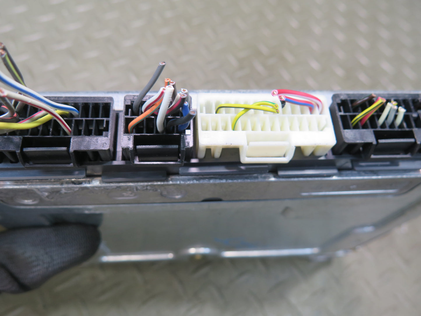 03-05 Ford Thunderbird Front Light Lamp Control Module 3W6T-13B525-AG OEM