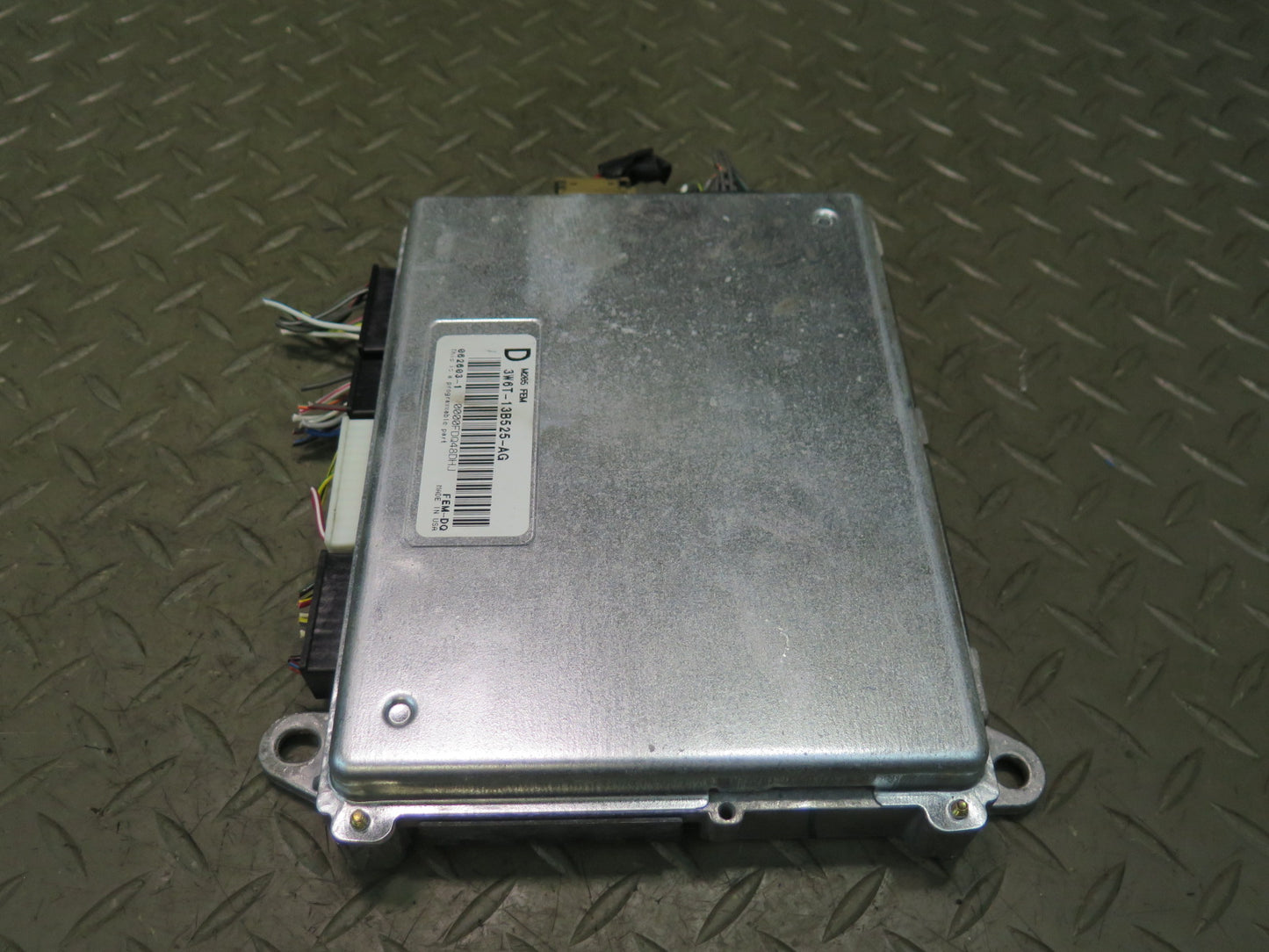 03-05 Ford Thunderbird Front Light Lamp Control Module 3W6T-13B525-AG OEM