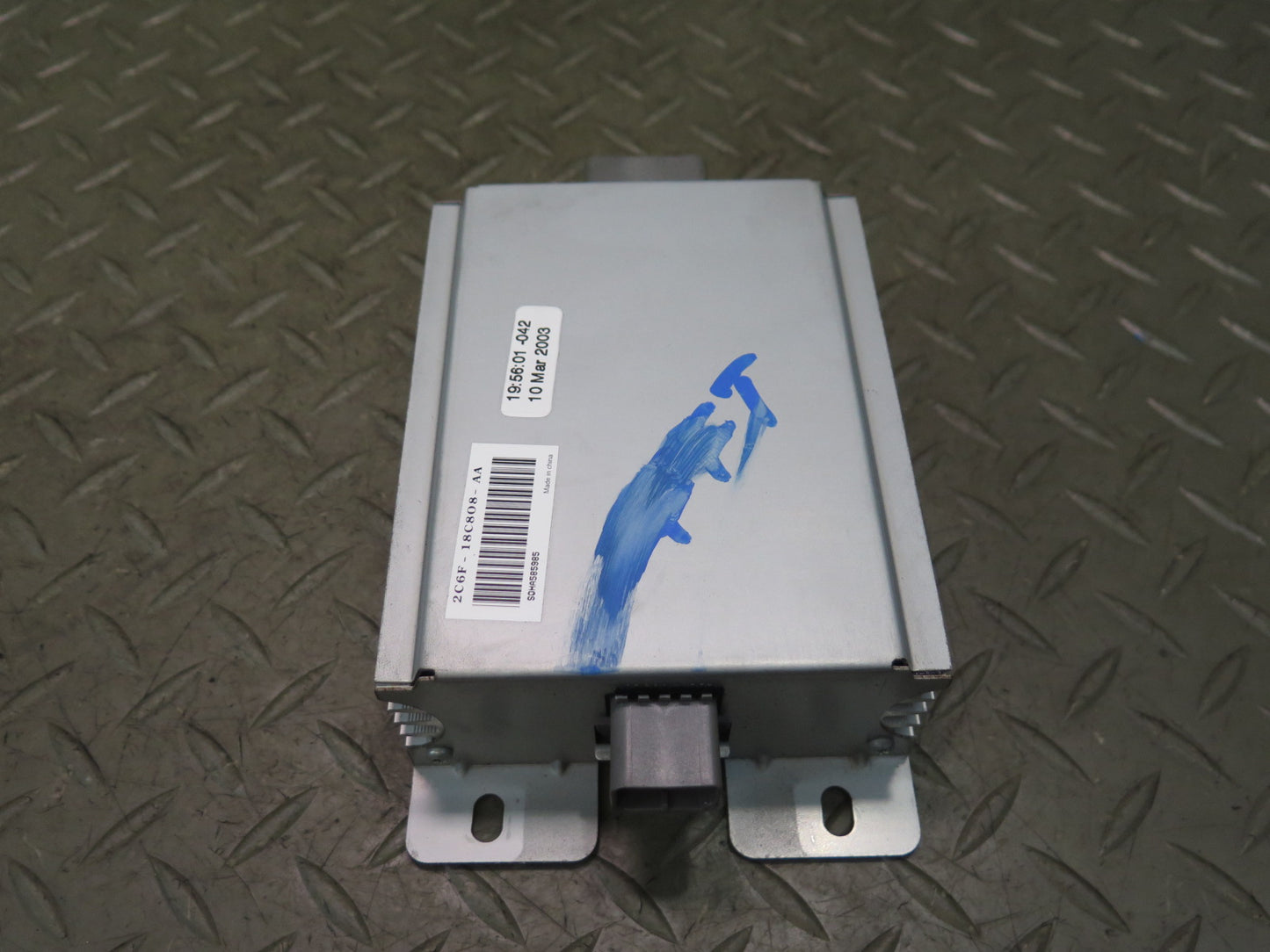 02-05 Ford Thunderbird Radio Audio Amplifier AMP 2C6F-18C808-AA OEM