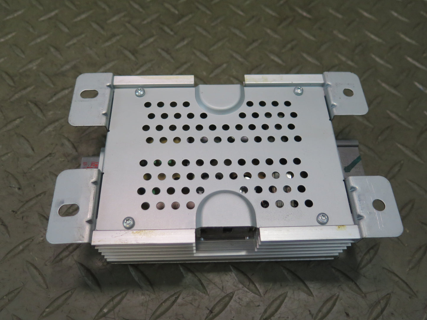 02-05 Ford Thunderbird Radio Audio Amplifier AMP 2C6F-18C808-AA OEM