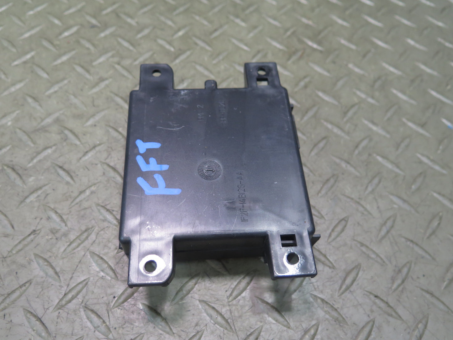 02-05 Ford Thunderbird Keyless Entry Control Module 1F2T-15K602-AD OEM