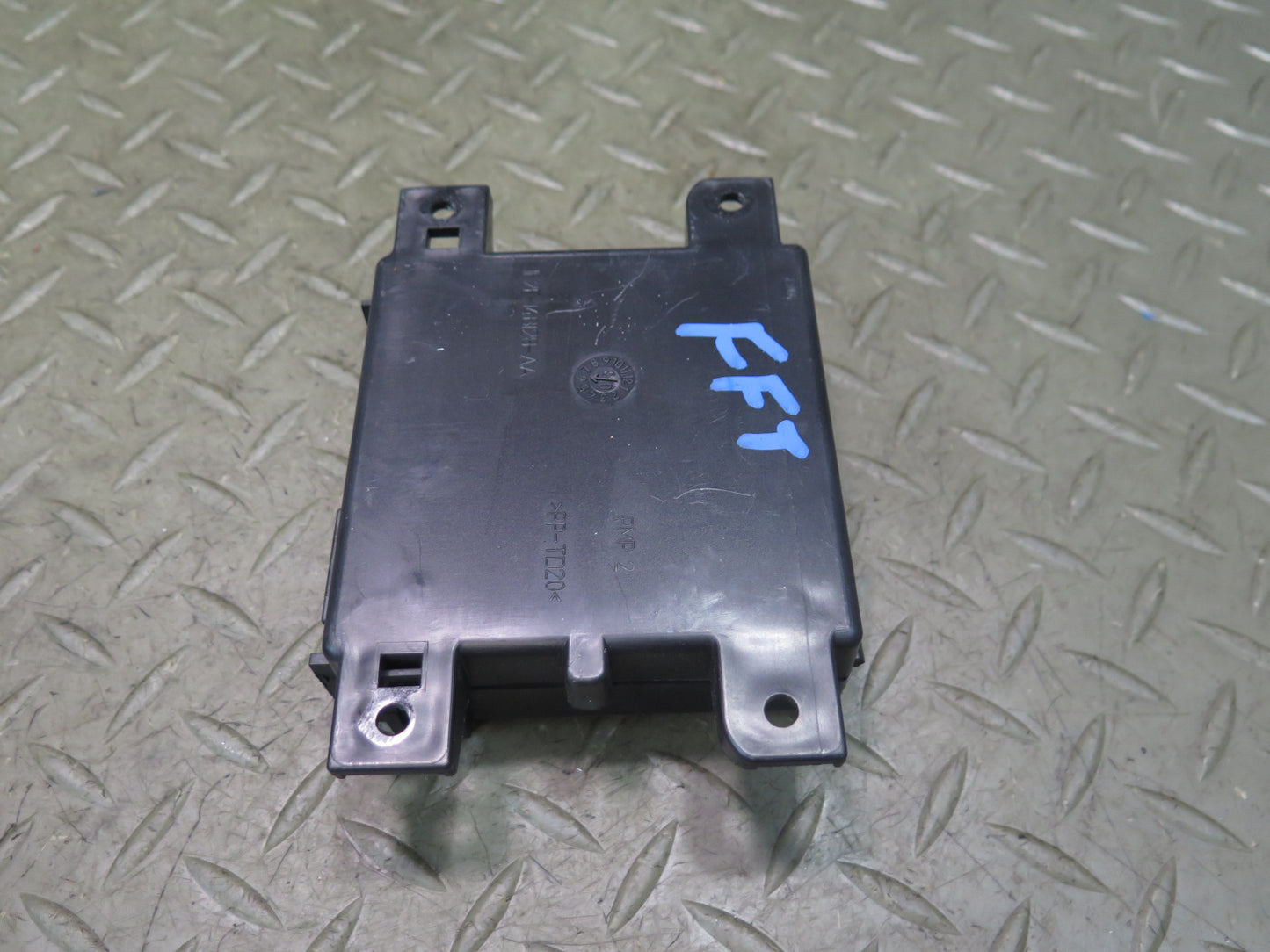 02-05 Ford Thunderbird Keyless Entry Control Module 1F2T-15K602-AD OEM