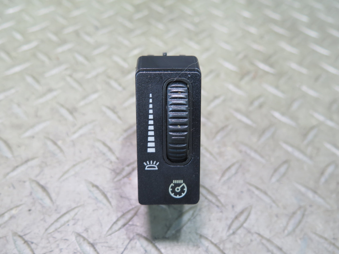 02-05 Ford Thunderbird Instrument Panel Dimmer Light Control Knob Switch OEM