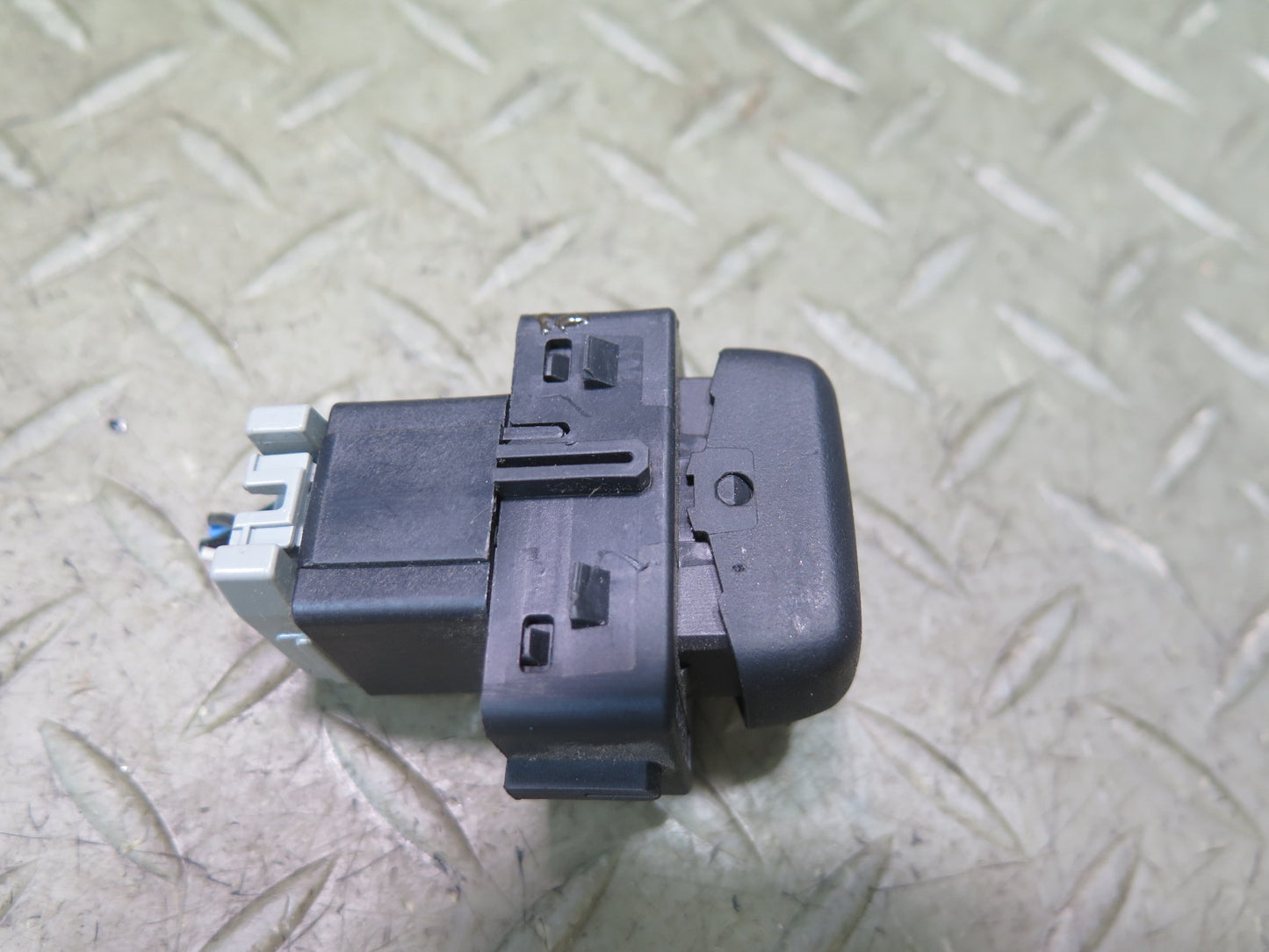 02-05 Ford Thunderbird Right Passenger Window Button Switch 3W4T-14529-ADW OEM