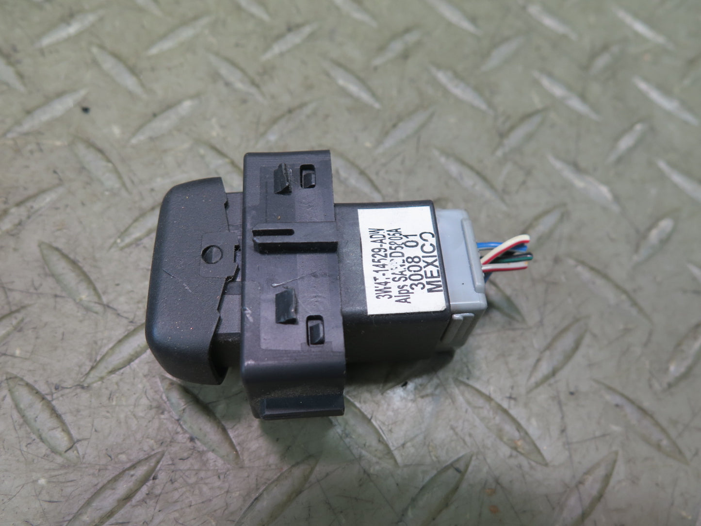02-05 Ford Thunderbird Right Passenger Window Button Switch 3W4T-14529-ADW OEM