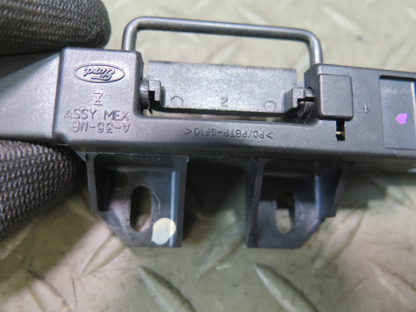 02-05 Ford Thunderbird Glove Box Lock Striker Light Switch OEM