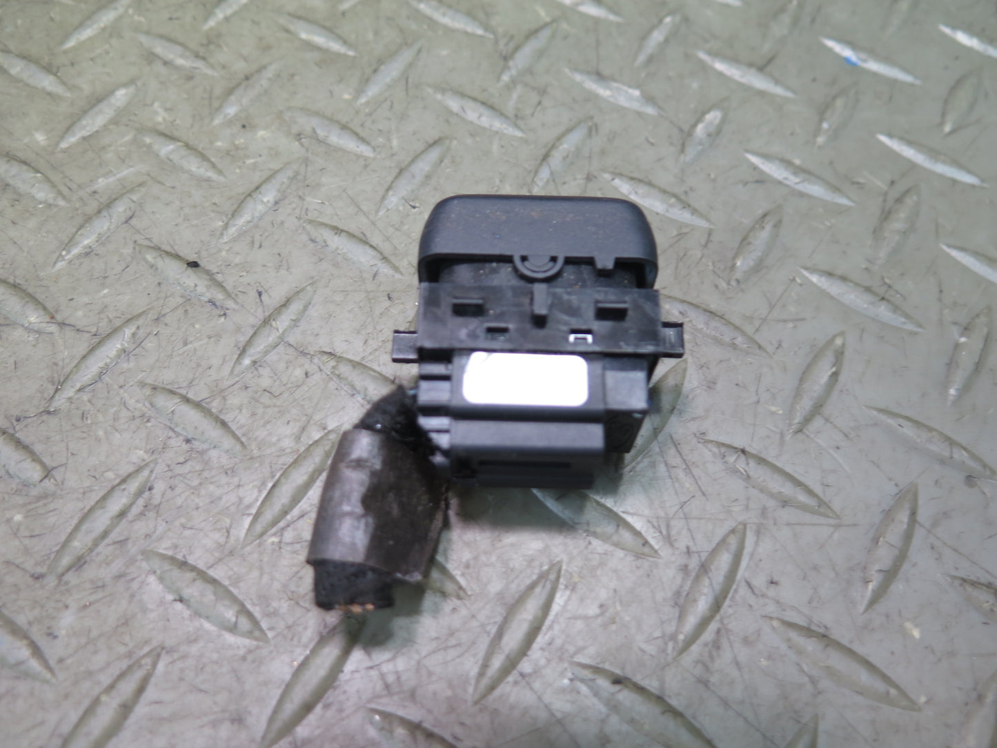 02-05 Ford Thunderbirdl Left Driver Heated Seat Heater Switch 3W6T-14D695-AB OEM