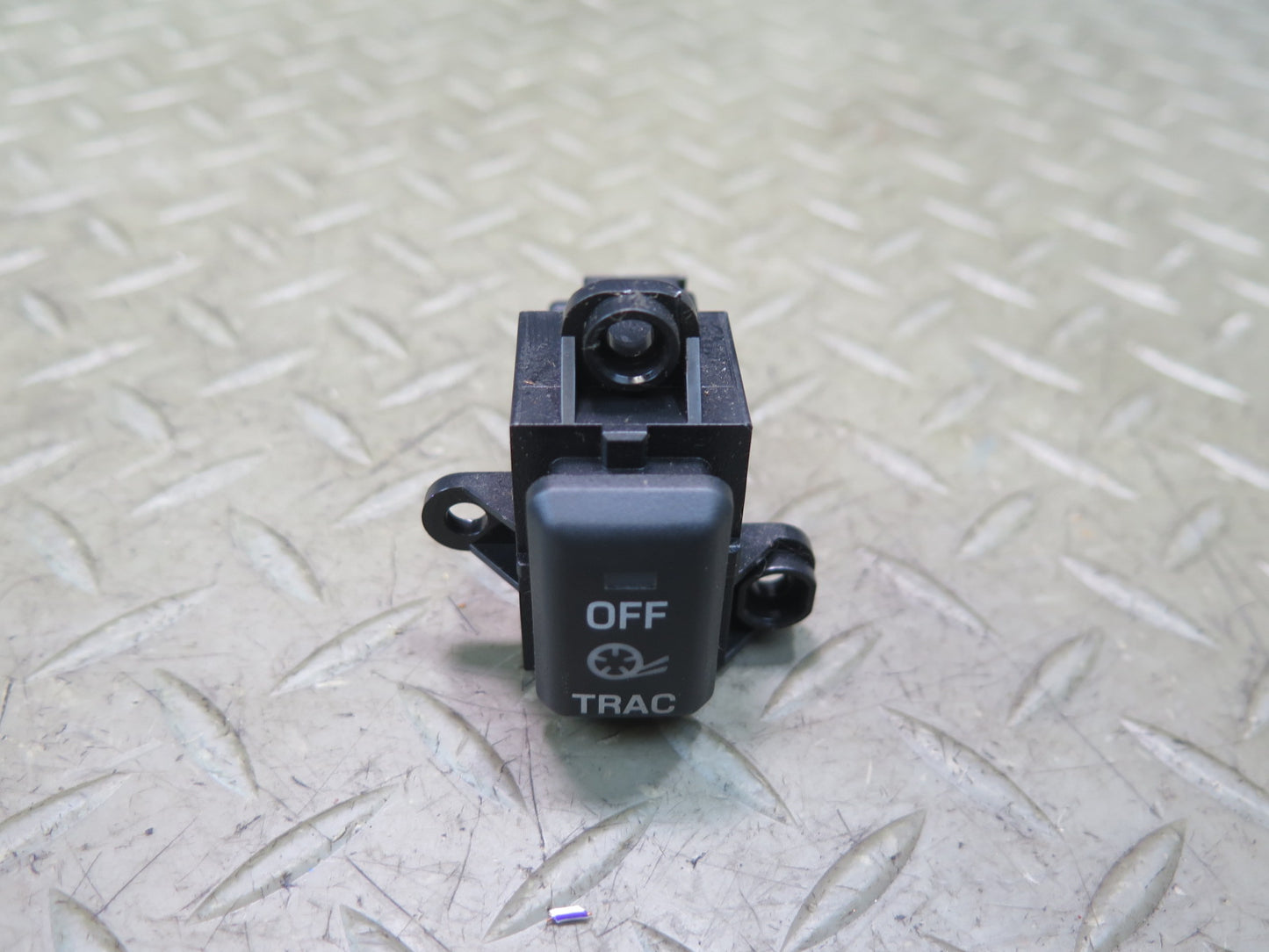 02-05 Ford Thunderbird Traction Control OFF Button Switch XW4T-2C335-AA OEM