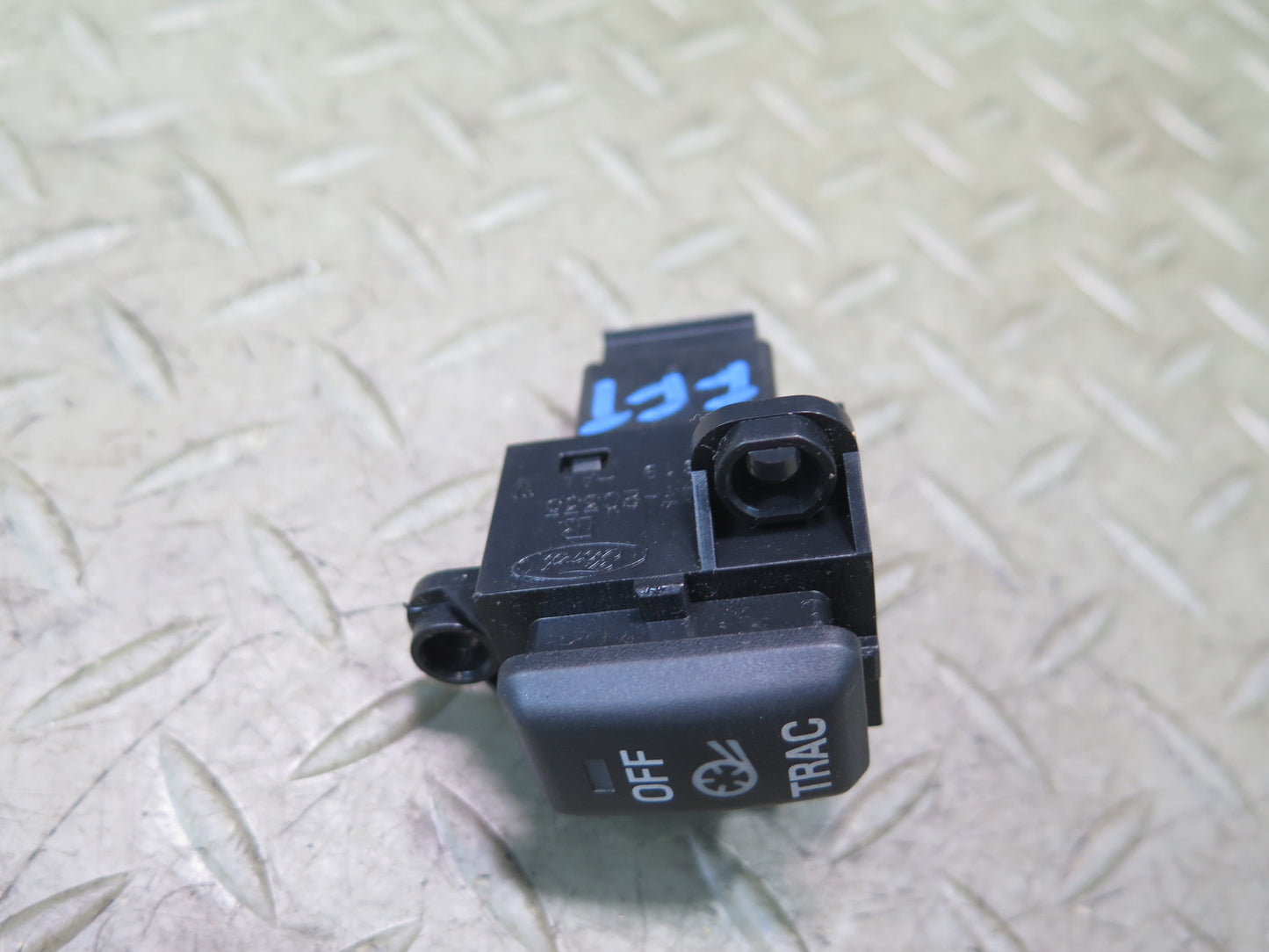02-05 Ford Thunderbird Traction Control OFF Button Switch XW4T-2C335-AA OEM