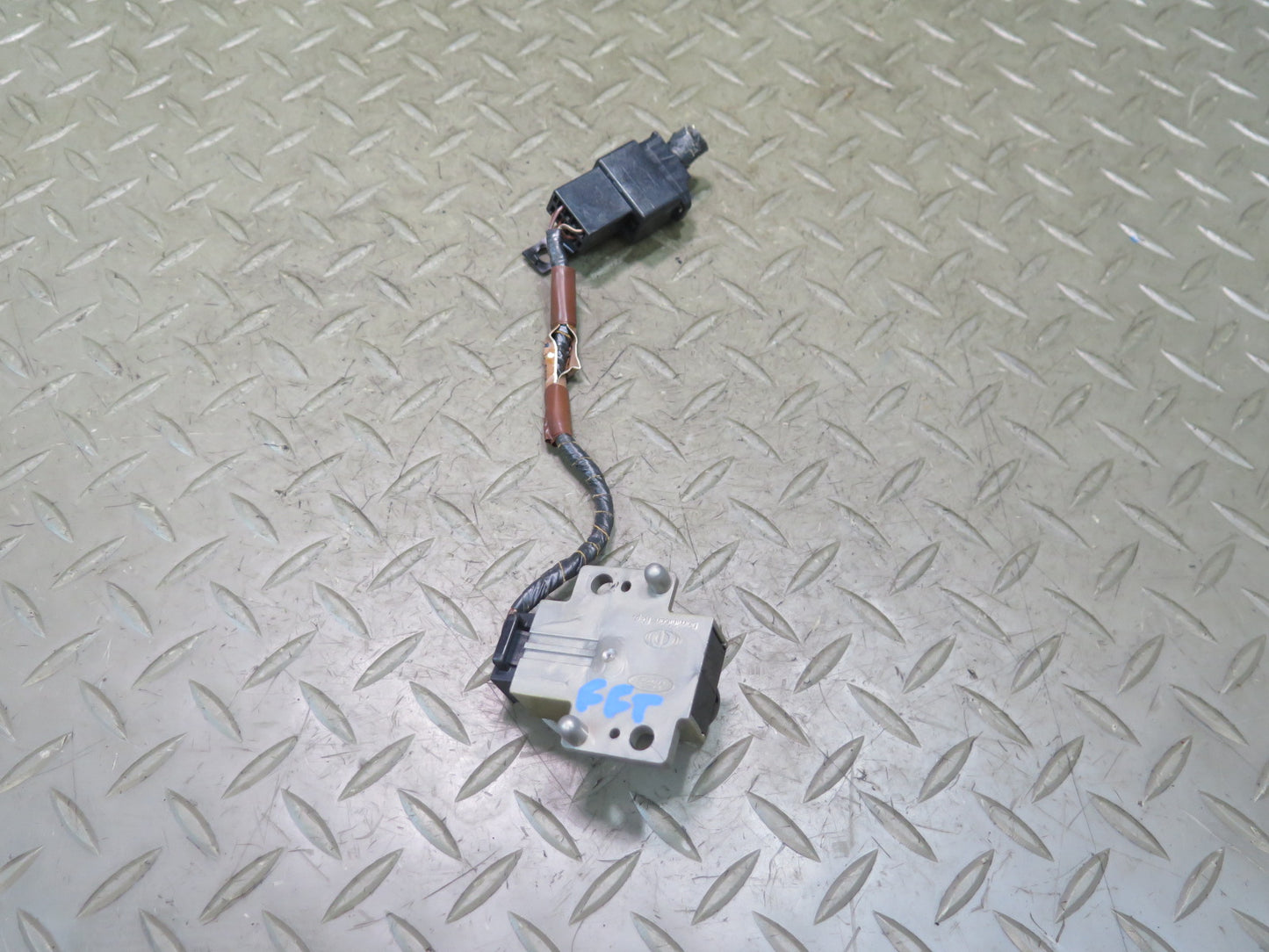 02-05 Ford Thunderbird Sun Light Sunload Solar Sensor Module Unit OEM