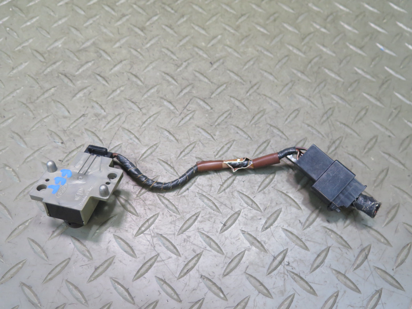 02-05 Ford Thunderbird Sun Light Sunload Solar Sensor Module Unit OEM