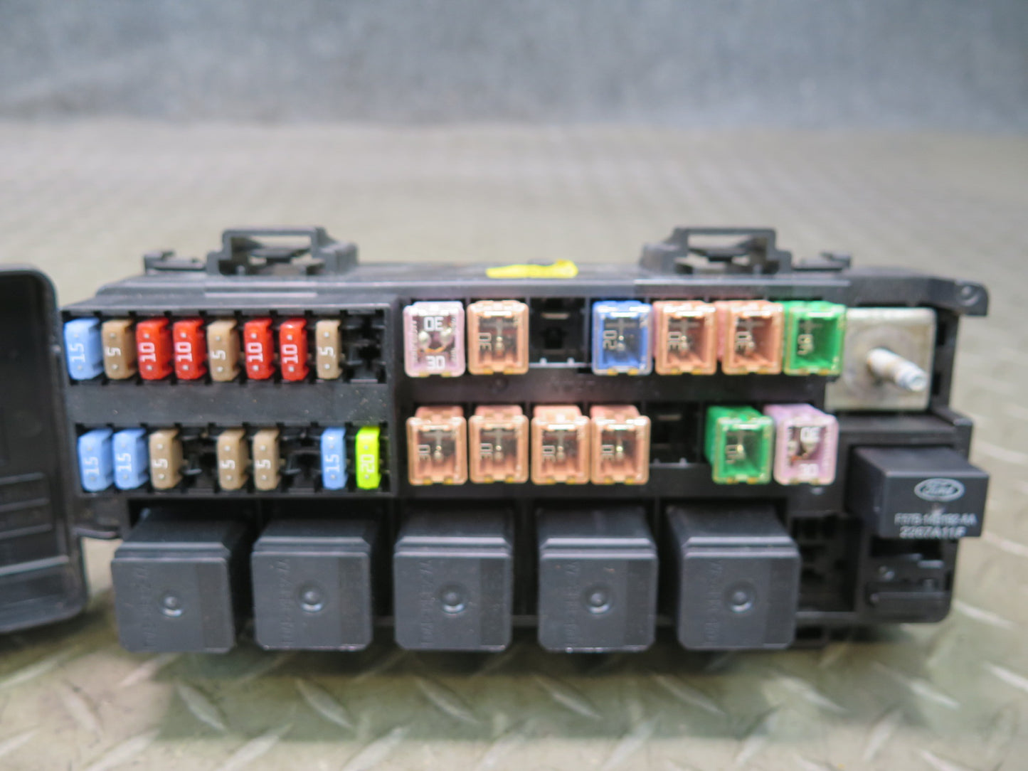 02-05 Ford Thunderbird Power Distribution Fuse Relay Box XW4T-14A003-A OEM