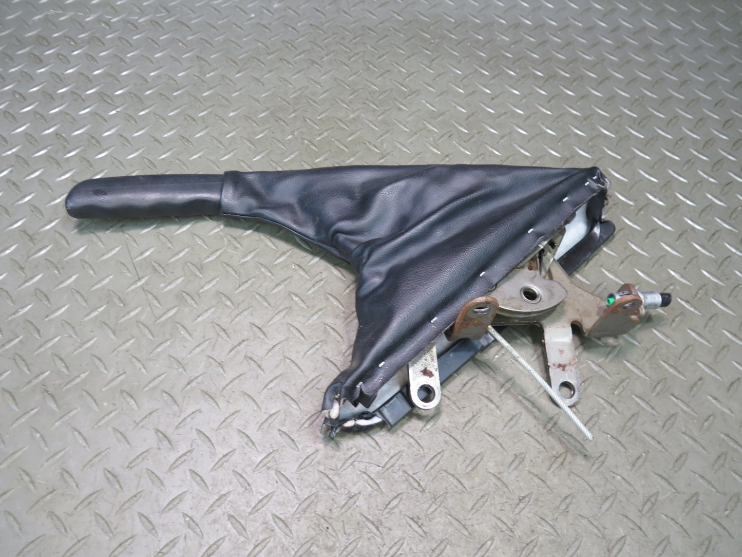 02-05 Ford Thunderbird Parking Handbrake Lever w Housing & Boot Cover Assy OEM
