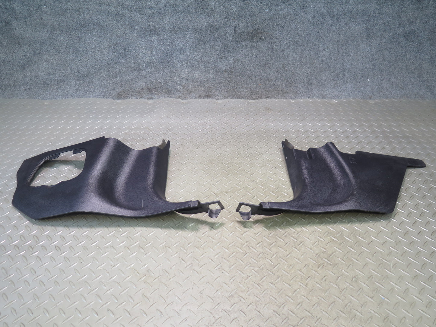 02-05 Ford Thunderbird Set of 2 Left & Right Kick Panel Trim Cover OEM