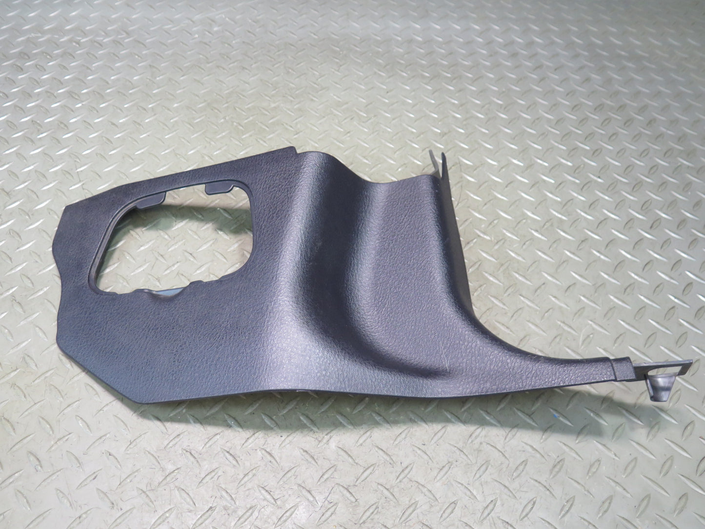 02-05 Ford Thunderbird Set of 2 Left & Right Kick Panel Trim Cover OEM