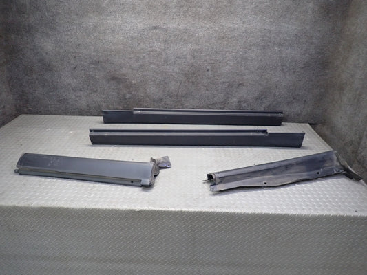 99-01 Toyota Crown JZS175 Set of 4 Left & Right Side Skirt Rocker Panel OEM