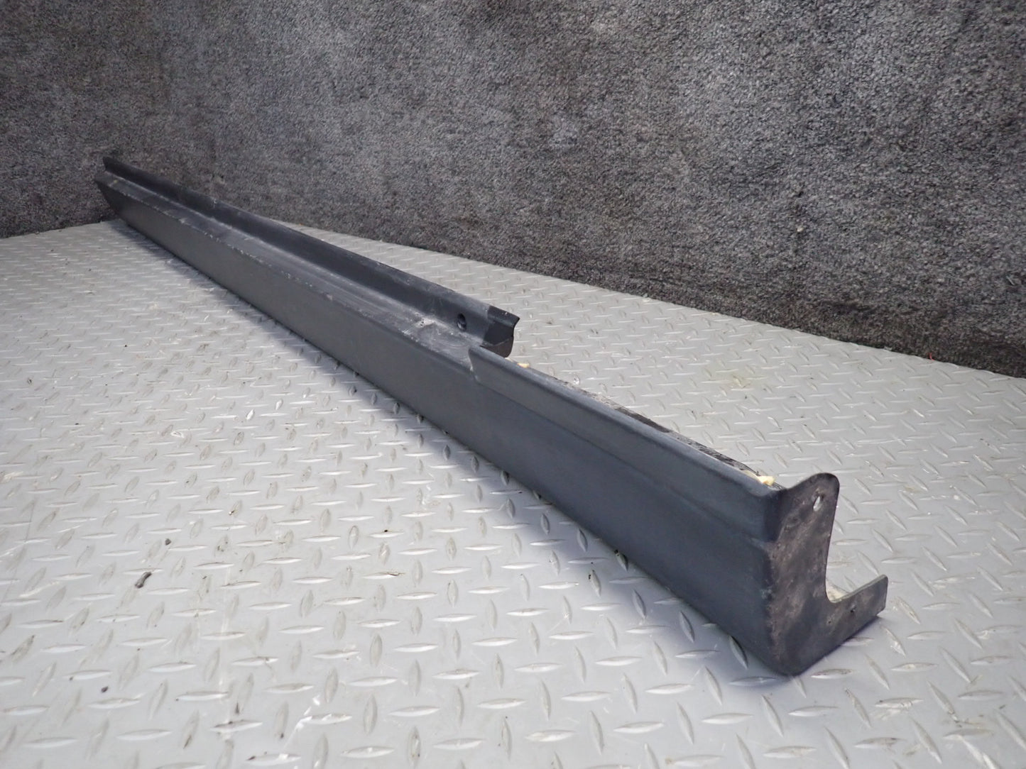 99-01 Toyota Crown JZS175 Set of 4 Left & Right Side Skirt Rocker Panel OEM