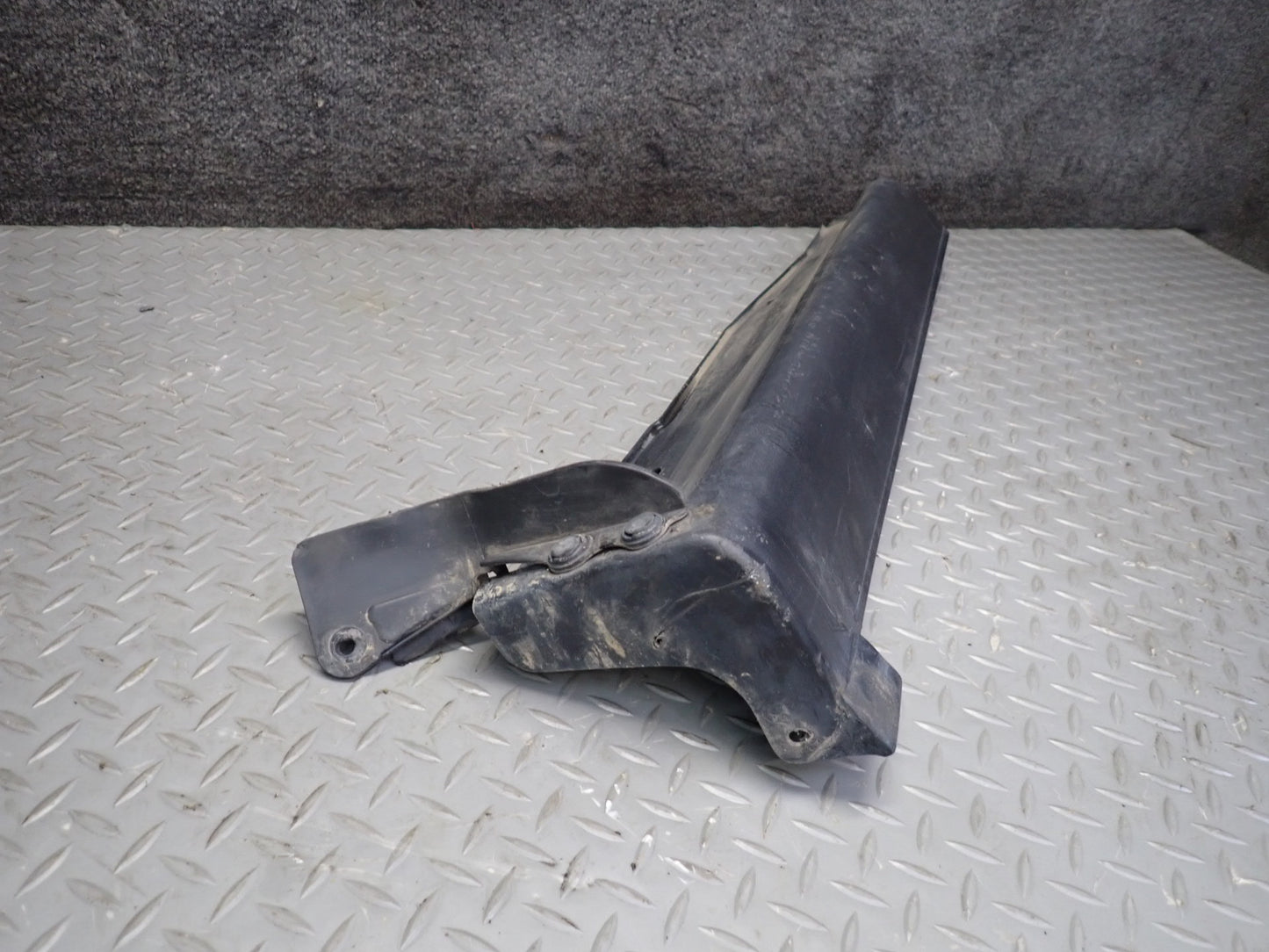 99-01 Toyota Crown JZS175 Set of 4 Left & Right Side Skirt Rocker Panel OEM