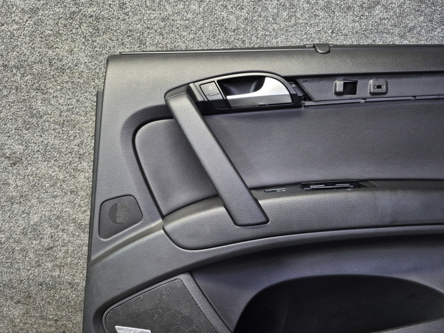 10-15 Audi 4L Q7 Set of 2 Rear Left & Right Door Interior Trim Panel Black OEM